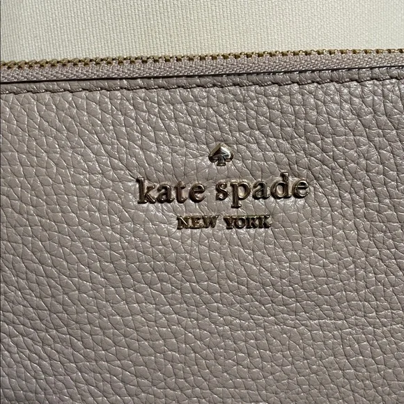 Kate Spade top Crossbody purse - Picture 5 of 11